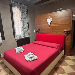 campiello-tron.hotelinveneto.com/